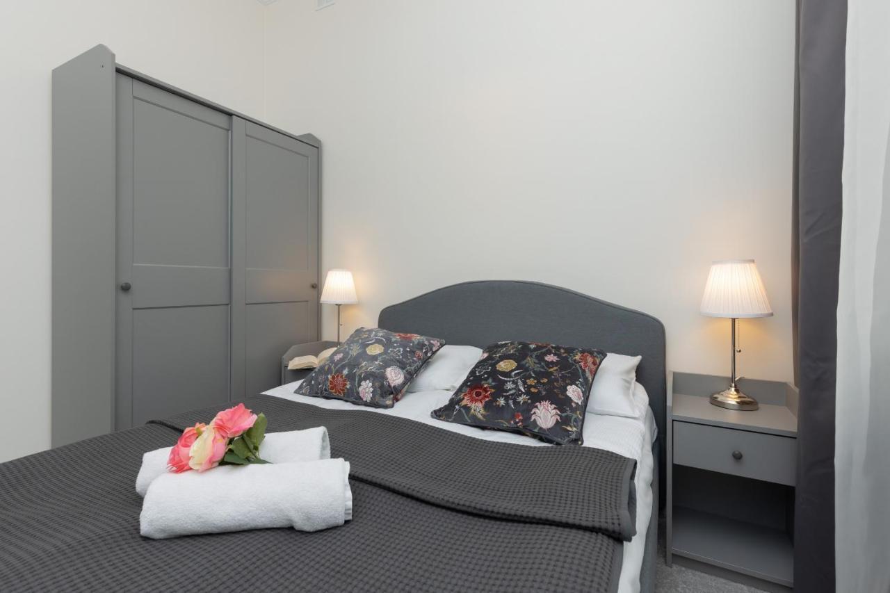 Warszawa Ochota Modern Apartment For Families By Noclegi Renters Екстериор снимка